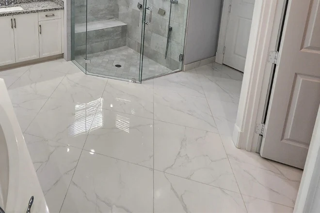 Large tile bathroom flooring options that look like natural stone
